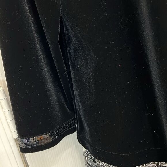 Quacker Factory Black Blazer Jacket with Sequin Trim Sz Small VNeck Long Sleeve - Picture 5 of 11